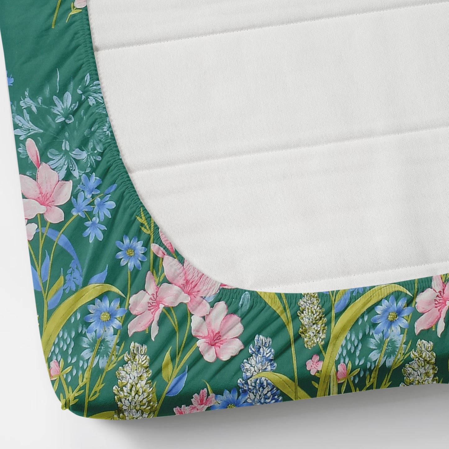 BOGO Fabicra Ultra Premium Elastic Fitted Cotton Blend King Size Double Bed Bedsheet with 2 Pillow Covers