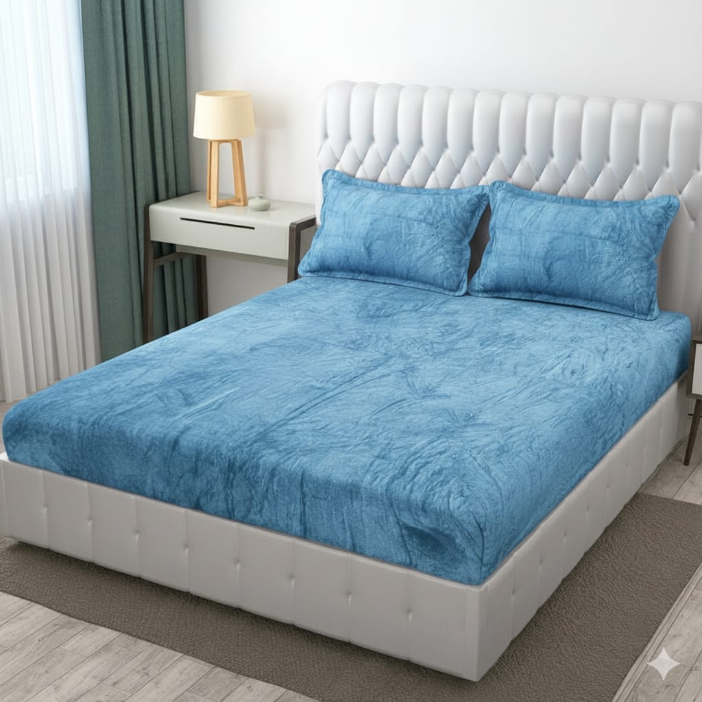 Fabicra Designer Warm Elastic Fitted King Bedsheet with 2 Pillow Covers (New)