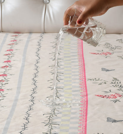 White Floral 100% Waterproof Elastic Fitted King Size Double Bed Bedsheet With 2 Pillow Covers